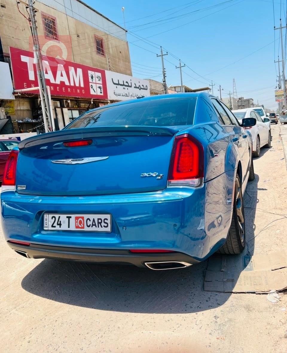 Chrysler 300